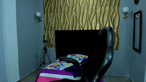 Snapshot of sayd_23 chatting on 03-05-25, 02:36 sayd_23 online show from 03-05-25, 02:36