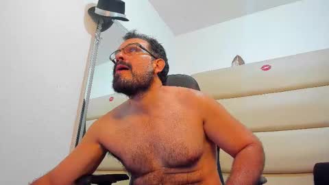 sebastian   muscleman  daddy   the better  latin  lover   online show from 11-21-25, 12:04