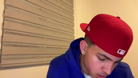 sbouchikh03 online show from 02-11-26, 06:29