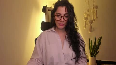 Venus online show from 02-27-25, 01:17