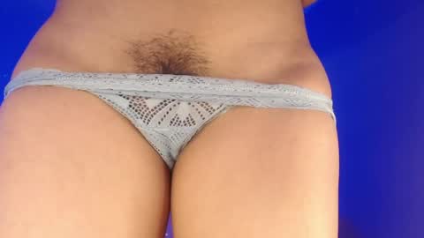 Snapshot of scarlat_diamond chatting on 05-17-26, 05:42 Scarlat Diamond online show from 05-17-26, 05:42