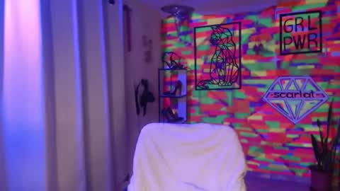 Snapshot of scarlat_diamond chatting on 06-06-26, 03:44 Scarlat Diamond online show from 06-06-26, 03:44