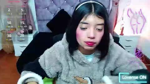 Snapshot of scarlet329665 chatting on 02-09-26, 12:20 scarlet329665 online show from 02-09-26, 12:20