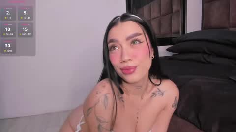 scarlet__jones_ online show from 04-20-26, 05:21