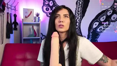 Explicit Content  online show from 02-22-26, 08:13