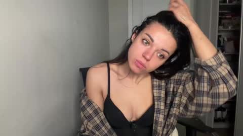 Sophie online show from 05-03-26, 07:36