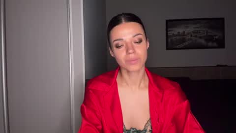 Snapshot of scarlet_daisy_ chatting on 06-29-26, 07:36 Sophie online show from 06-29-26, 07:36