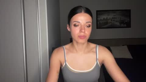 Snapshot of scarlet_daisy_ chatting on 07-01-26, 07:21 Sophie online show from 07-01-26, 07:21