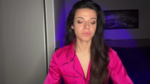 Snapshot of scarlet_daisy_ chatting on 07-06-26, 07:38 Sophie online show from 07-06-26, 07:38