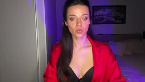 Snapshot of scarlet_daisy_ chatting on 07-22-26, 07:22 Sophie online show from 07-22-26, 07:22