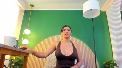 Scarlet Edwars online show from 01-06-26, 06:55