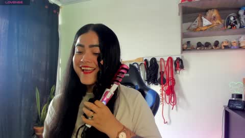 scarlet taylor kennedy online show from 12-21-24, 08:21