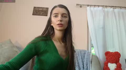 Snapshot of scarlet_rosse chatting on 07-09-26, 09:46 Scarlet online show from 07-09-26, 09:46