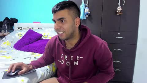 ScarletandRyan28 online show from 03-21-26, 08:41