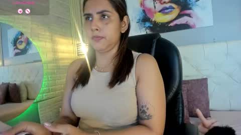 Scarlet online show from 03-12-26, 09:43