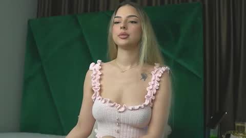 Scarlet online show from 11-04-25, 10:42