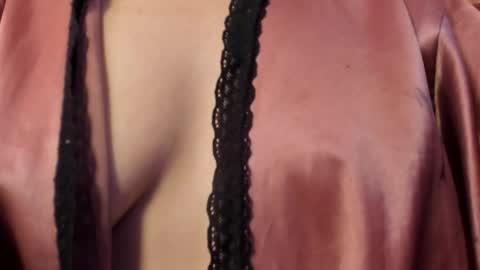 Snapshot of scarletgv chatting on 02-16-26, 09:22 Scarlet online show from 02-16-26, 09:22