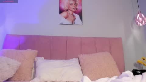 Snapshot of scarletgv chatting on 02-28-26, 09:27 Scarlet online show from 02-28-26, 09:27