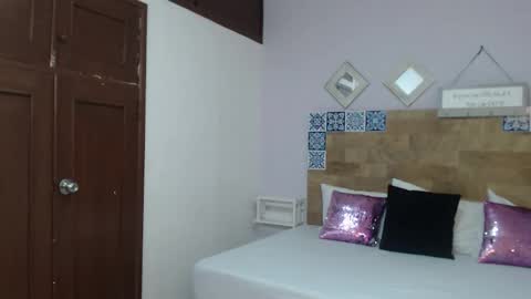 scarlet  online show from 10-11-25, 10:25