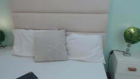 scarlet  online show from 03-15-26, 11:27