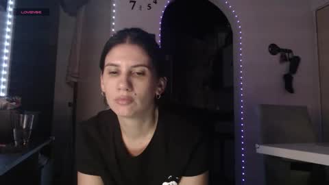 Snapshot of scarletmoons chatting on 03-02-26, 05:08 scarletmoons online show from 03-02-26, 05:08