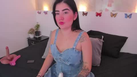 Snapshot of scarlett29_ chatting on 06-12-26, 10:19 Scarlet online show from 06-12-26, 10:19