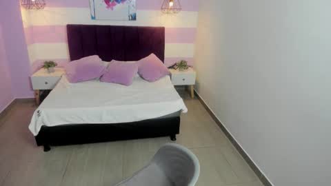 Scarlett online show from 11-13-25, 12:26