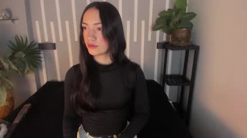 SCARLETT FOX  online show from 10-21-25, 11:22