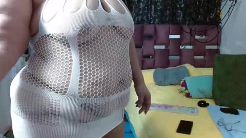 Scarlett online show from 10-22-25, 10:20