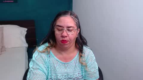 Snapshot of scarlett_duboi1 chatting on 01-18-26, 12:47 Scarlett online show from 01-18-26, 12:47