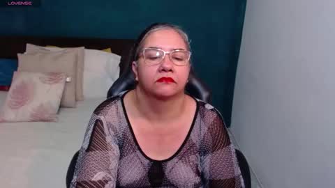 Snapshot of scarlett_duboi1 chatting on 02-08-26, 10:24 Scarlett online show from 02-08-26, 10:24