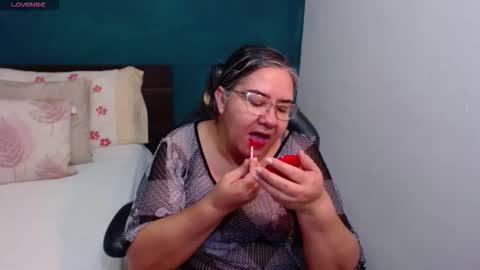 Snapshot of scarlett_duboi1 chatting on 02-26-26, 01:59 Scarlett online show from 02-26-26, 01:59