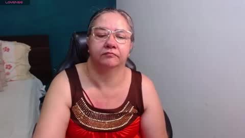 Snapshot of scarlett_duboi1 chatting on 06-07-26, 10:02 Scarlett online show from 06-07-26, 10:02