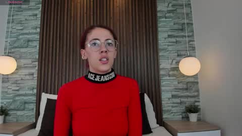 Snapshot of scarlett_monroex chatting on 10-22-25, 12:49 scarlett monroex online show from 10-22-25, 12:49