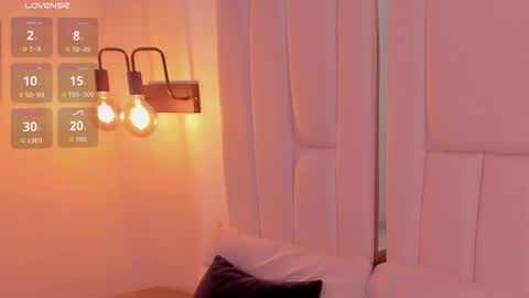 Snapshot of scarlett_rouss_ chatting on 02-19-26, 06:26 Scarlett online show from 02-19-26, 06:26