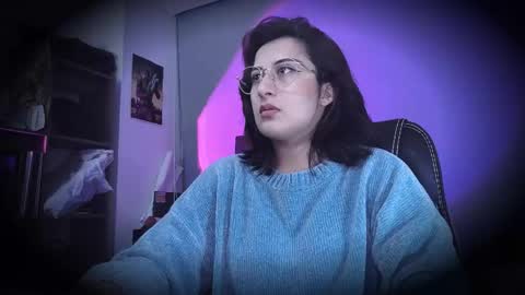 Snapshot of scarlett_sen chatting on 06-01-26, 11:56 Mistress Scarlett online show from 06-01-26, 11:56