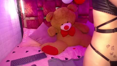 scarlett_squerit online show from 07-08-26, 02:32