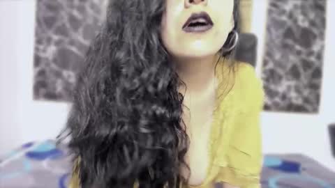 Snapshot of scarlett_w0lf chatting on 11-08-25, 03:12 Scarlett online show from 11-08-25, 03:12