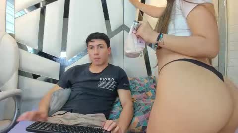 Scarlett and Lucas online show from 03-16-26, 01:15