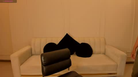 Snapshot of scarlettblaze1 chatting on 06-01-26, 11:56 Sacrlett Blaze online show from 06-01-26, 11:56