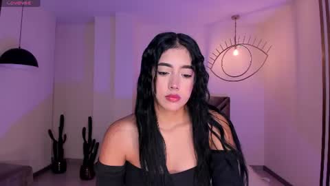 Snapshot of scarlettblaze1 chatting on 06-24-26, 12:04 Sacrlett Blaze online show from 06-24-26, 12:04