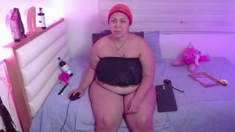Snapshot of scarlettbooty chatting on 05-02-26, 10:20 scarlettbooty online show from 05-02-26, 10:20