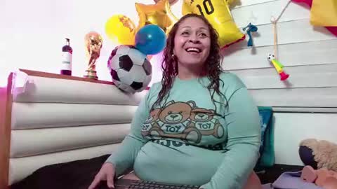 Snapshot of scarlettbooty chatting on 07-09-26, 12:09 scarlettbooty online show from 07-09-26, 12:09