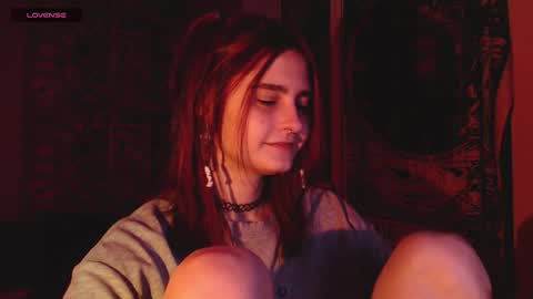 Scarlett online show from 10-30-25, 07:25