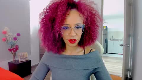 Snapshot of scarlettmalbec chatting on 01-09-26, 08:54 Scarlett online show from 01-09-26, 08:54