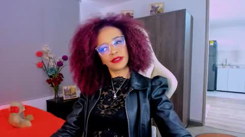 Snapshot of scarlettmalbec chatting on 03-10-26, 08:47 Scarlett online show from 03-10-26, 08:47