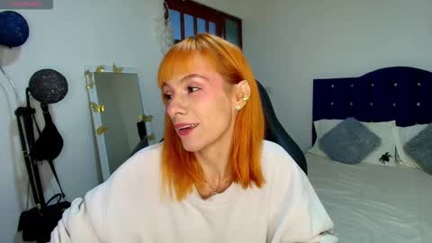 Scarlett online show from 10-22-25, 01:00