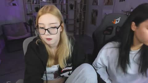 scarlettmurr online show from 10-13-25, 04:56
