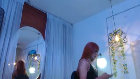 Scarlett online show from 11-09-25, 04:44