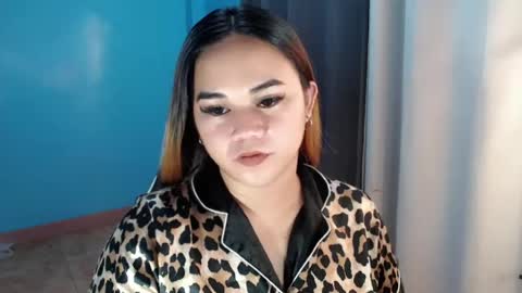 Snapshot of scarletvamp chatting on 07-17-26, 05:36 scarletvamp online show from 07-17-26, 05:36